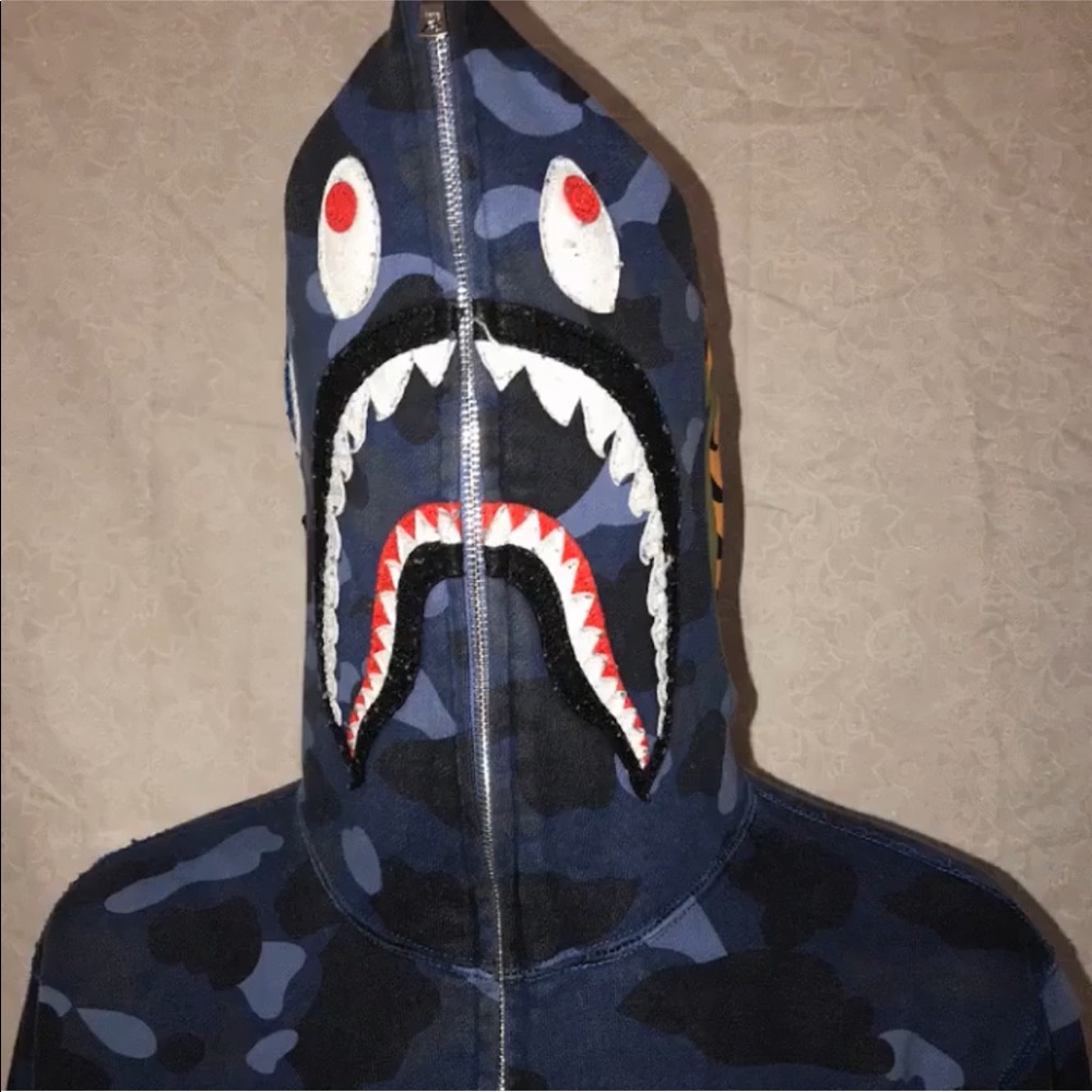 🛑🛑Bape color camo shark full zip hoodie!🛑🛑